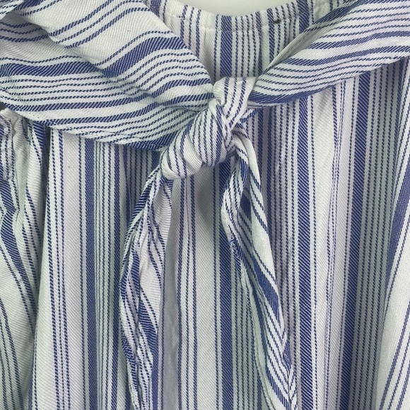 Supply & Demand Size Medium Blue & White Off the Shoulder Swing Top with Strap - Picture 10 of 10